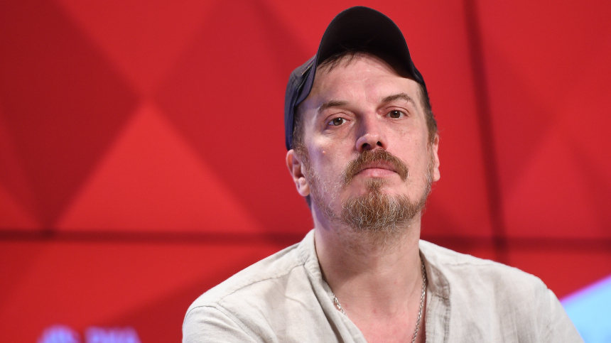 Бабушка водила на другой конец деревни: Коряковский обращался за помощью к ведунье