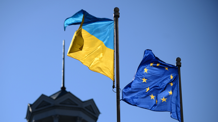 Лавров: Европа сделает все против смены власти на Украине