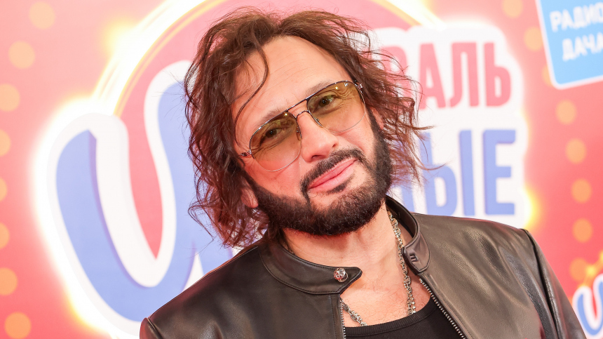 На сцену выходят девушки: что радует Стаса Михайлова на выступлениях