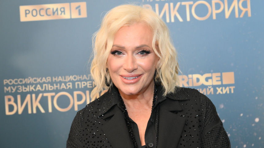 Цветы, коты, аквариум: Наталия Гулькина назвала причины своей нелюбви к тусовкам