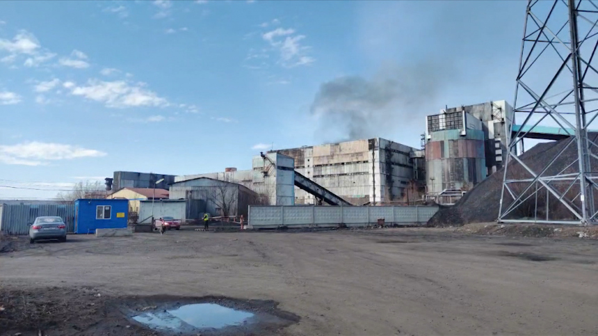 Четыре человека пострадали после взрыва на фабрике в Якутии