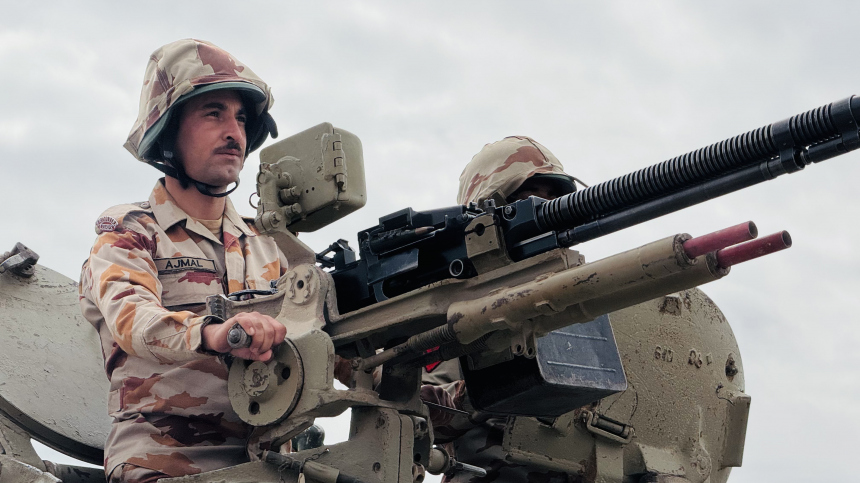 Пакистан объявил о крупномасштабной военной операции против Индии