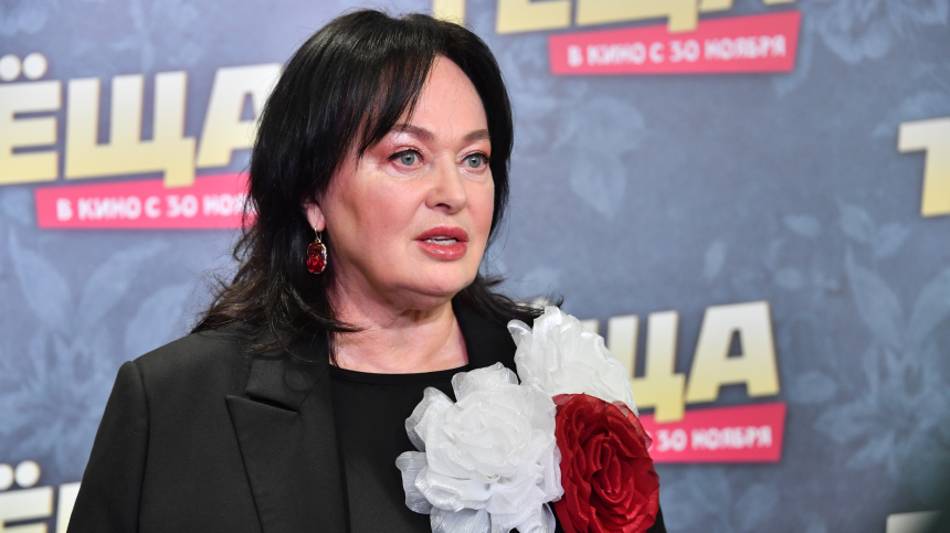 Суд взыскал с Ларисы Гузеевой долги за ЖКУ