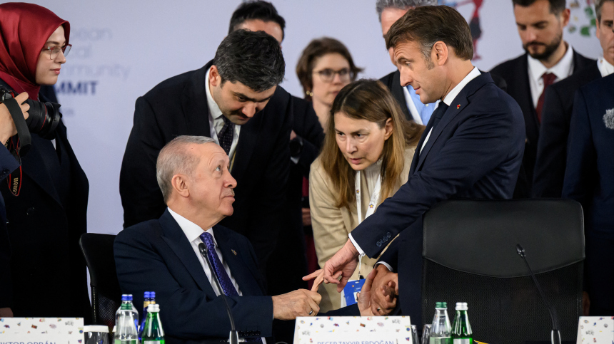 Сильное сообщение: Эрдоган доказал свое превосходство над Макроном