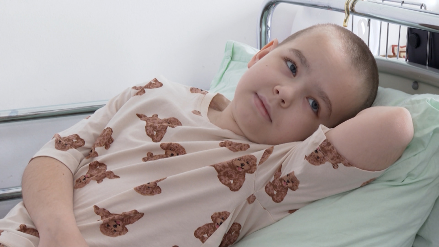 На Пятом канале акция День добрых дел для юной Лизы