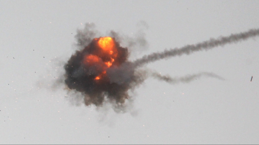 Минобороны сообщило об атаке ВСУ на аэродромы в Мурманской, Иркутской, Ивановской, Рязанской и Амурской областях