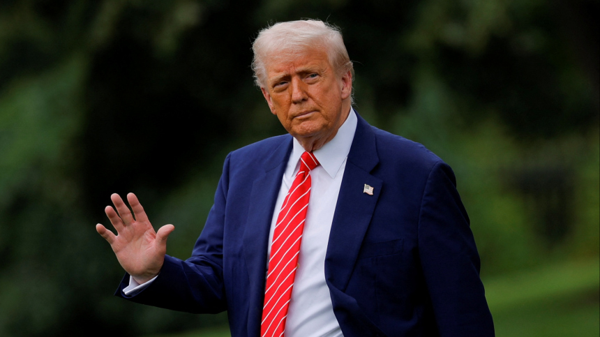 Решил повременить Трамп попросил сенат не голосовать за санкции против РФ