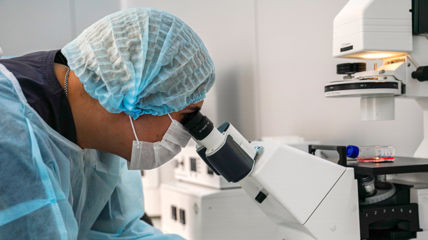 Роскачество обнаружило листерии в купатах популярной торговой марки