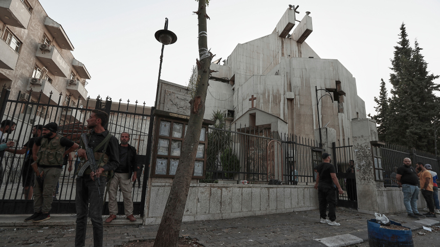 Слышали стрельбу: священник рассказал подробности теракта в Дамаске