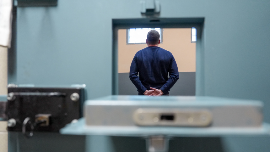 Сотрудники ФСБ предотвратили теракт против российского офицера