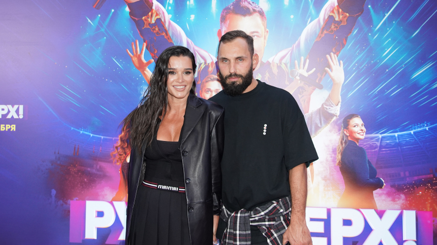 Даже не обнял: Бородина пояснила поведение Сердюкова на свадьбе