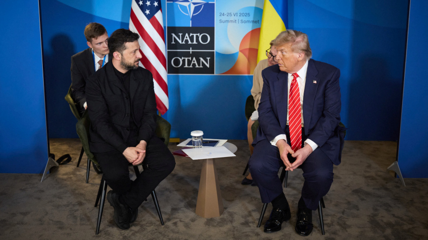 Неловкая дипломатия: почему Трамп избегал встречи с Зеленским в Нидерландах