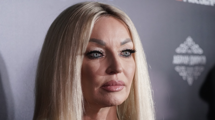 Стихийное бедствие: Волочкова рассказала, почему у нее нет водительских прав