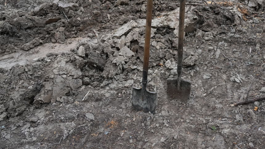 Практика перезагрузки: шаманка из Ленобласти объяснила суть обряда с закапыванием людей