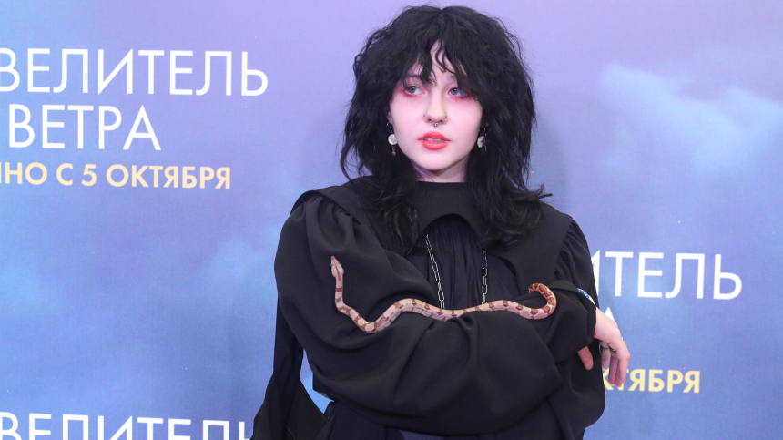 Не по стопам матери: дочь Глюкозы определилась с профессией