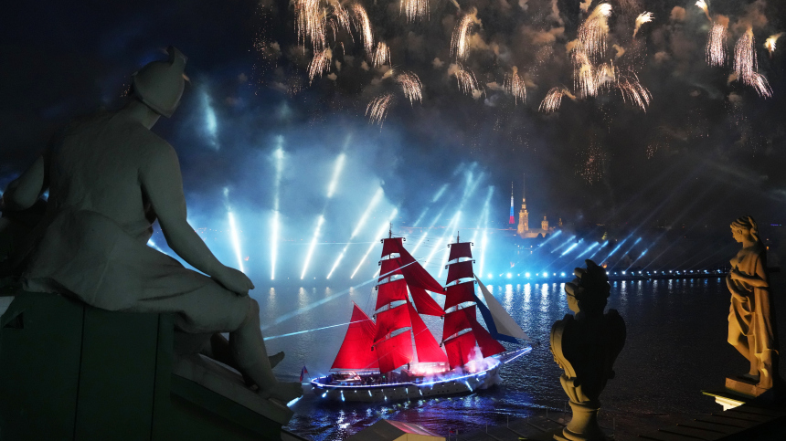 Трансляцию Алых парусов  2025 посмотрели более десяти миллионов человек