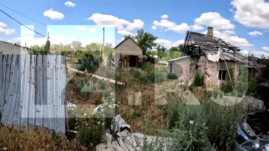 Появились кадры с места удара ВСУ по Донецку: Массовое скопление людей