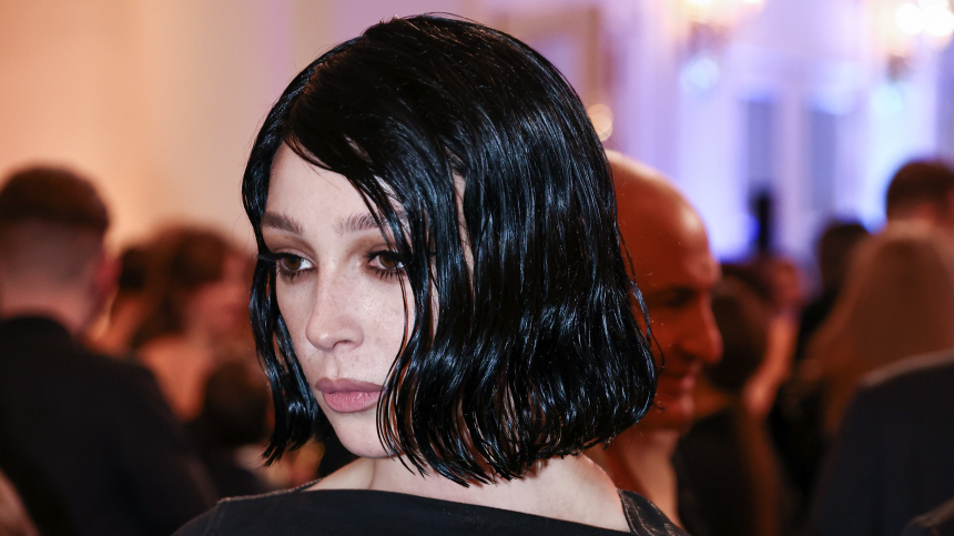 Вместо бриллиантов  грядки: как изменилась жизнь Насти Ивлеевой после замужества