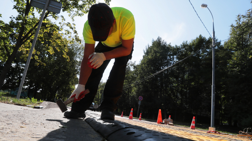 Более 90 улиц благоустроят на западе Москвы