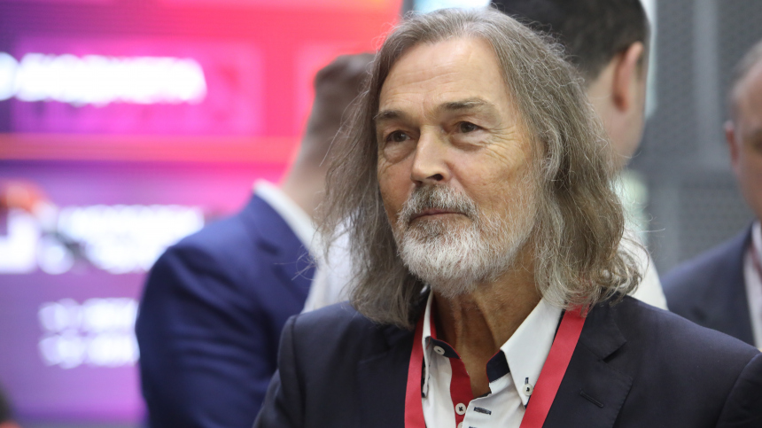 «Утопает в зелени»: Никас Сафронов о лучшем месте для отдыха