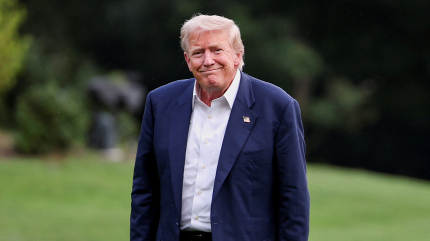 В США обнаружили «тысячи документов» о связи Трампа с Россией