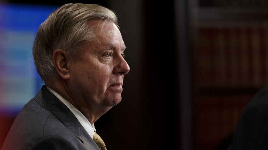 Ждем до Рождества: Грэм* предположил сроки окончания украинского конфликта