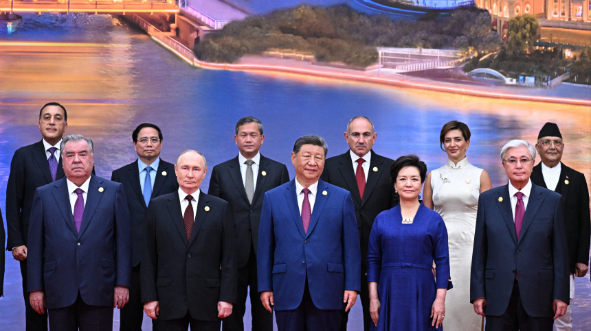 Путин прибыл на заседание лидеров ШОС