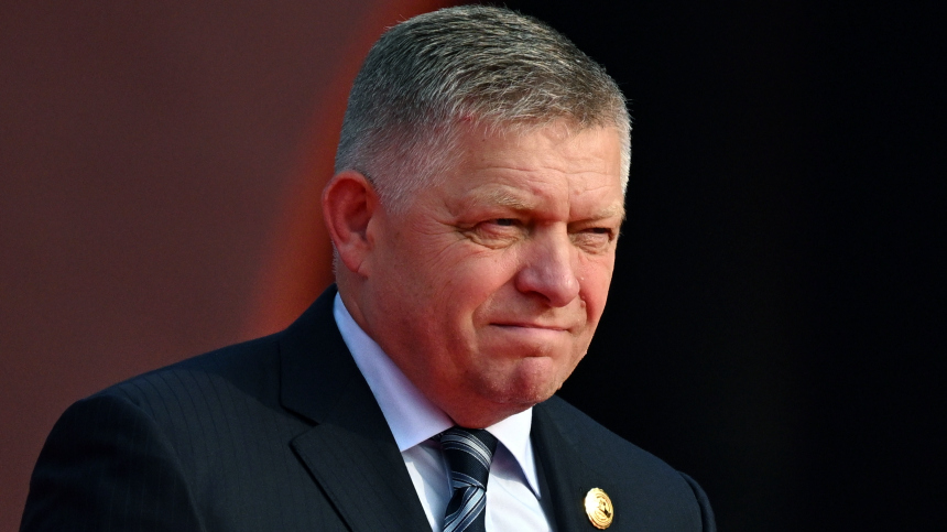 Фицо заявил о конструктивном подходе к отношениям с Россией