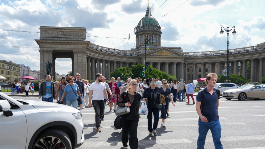 Пахнет городом: жители Петербурга пожаловались на вонь в воздухе
