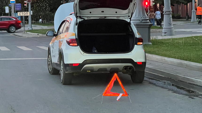 Подставы на дорогах: как водителей обманывают через ДТП