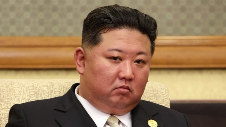 Ким Чен Ын лично поблагодарил SНАМАN на концерте в Пхеньяне