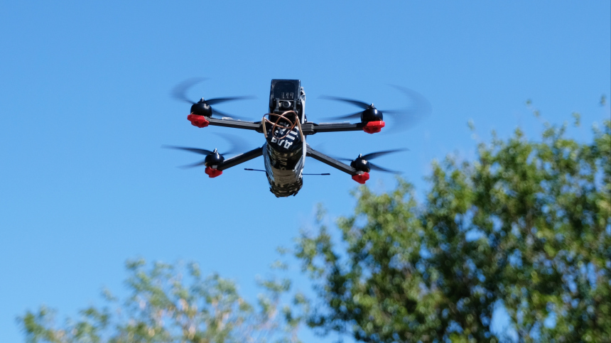 Дроноводы уничтожили опорники ВСУ под Харьковом. Лучшее видео из зоны СВО