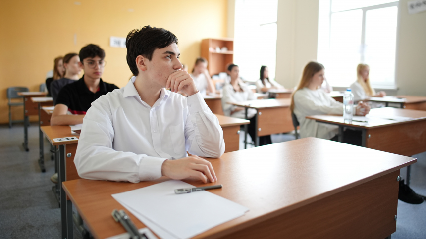В России предложили увеличить срок обучения в школах до 12 лет