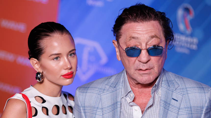 Не смешно ли  Мать Авроры Кибы ответила на обвинения Виктории Бони в адрес дочери