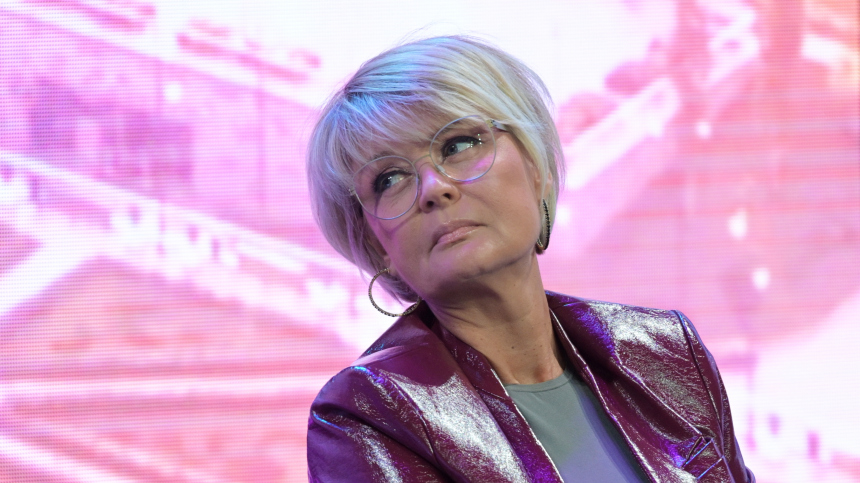 Даже охнуть не успела: Меньшова прокомментировала слухи о романе с Нагиевым