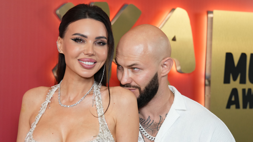 Рэпер Джиган запросил у суда время для примирения с Оксаной Самойловой