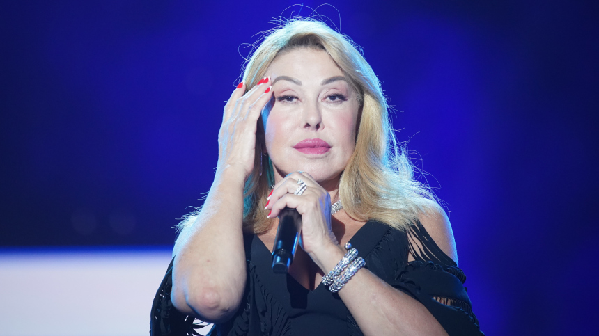 Абсолютно кайфую: Успенская рассказала об отношениях с алкоголем