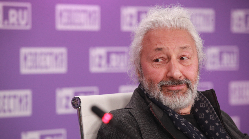 Для меня тоже неожиданно: Стас Намин о регулярных выставках своих картин в Европе