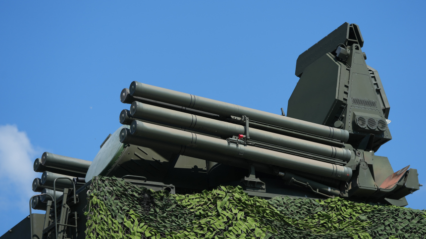 Силы ПВО уничтожили 13 украинских беспилотников над регионами РФ