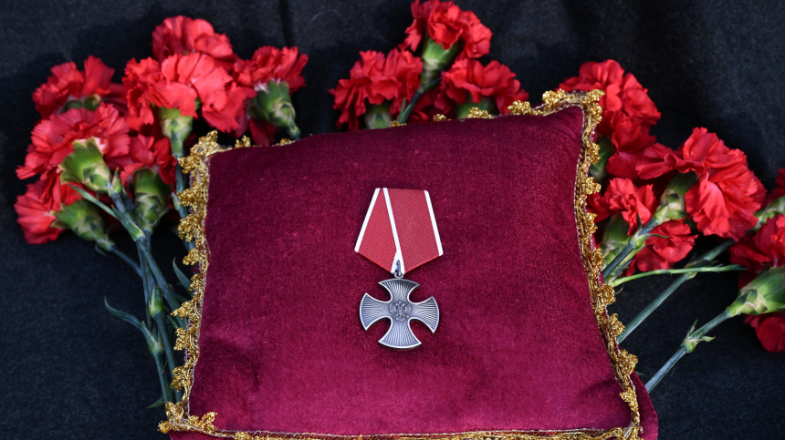 Путин посмертно наградил двух сотрудников Белгородэнерго орденами Мужества