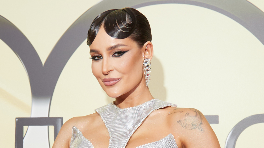 Это очень почетно: певица Sevillе получила статуэтку Зеленый граммофон