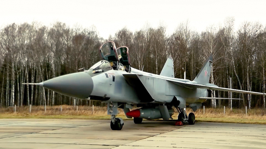 Главное не угон: раскрыта цель сорванной диверсии ВСУ с МиГ-31 и Кинжалами