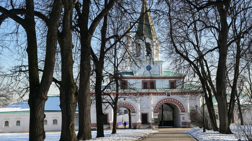 Собянин объявил о завершении реставрации Сытного двора усадьбы Коломенское