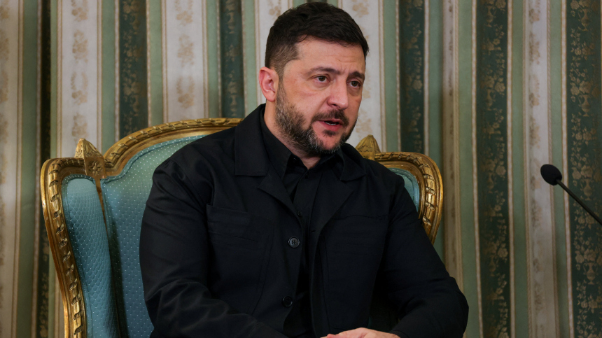 Политолог Литвиненко: Зеленский дал толпе разорвать Коломойского* и Миндича