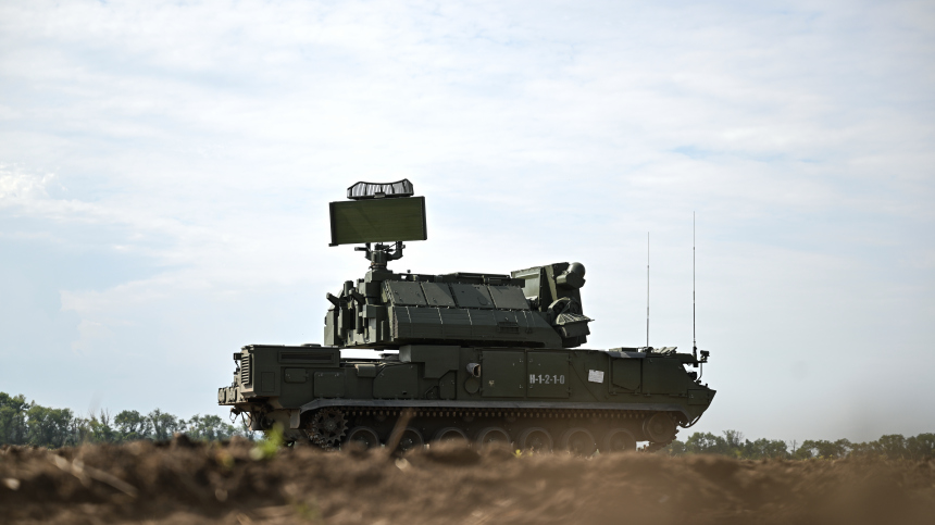 Российский Тор-М2 уничтожил дрон-разведчик ВСУ. Лучшее видео из зоны СВО