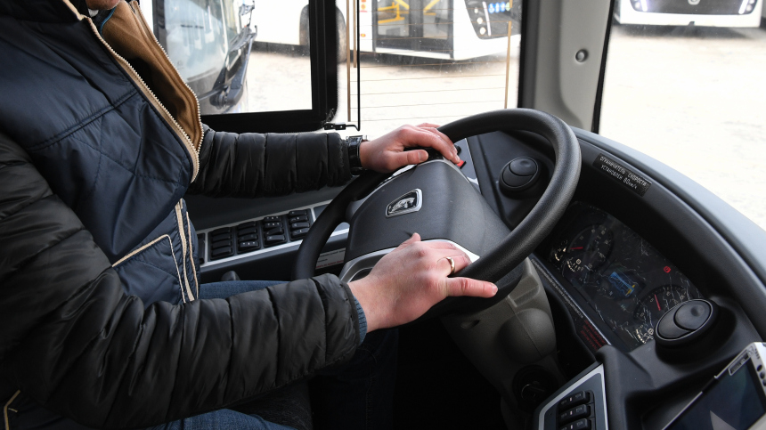 Хотел наказать водителя  наказал себя: красноярец снял собственные нарушения