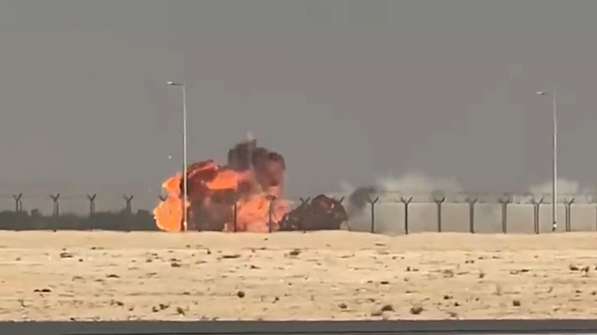 С места авиакатастрофы в Дубае эвакуируют людей