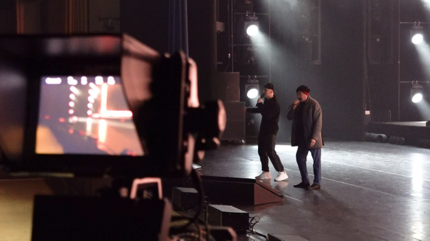 Двое суток репетиций: закулисье юбилейного шоу SHAMAN в Кремле