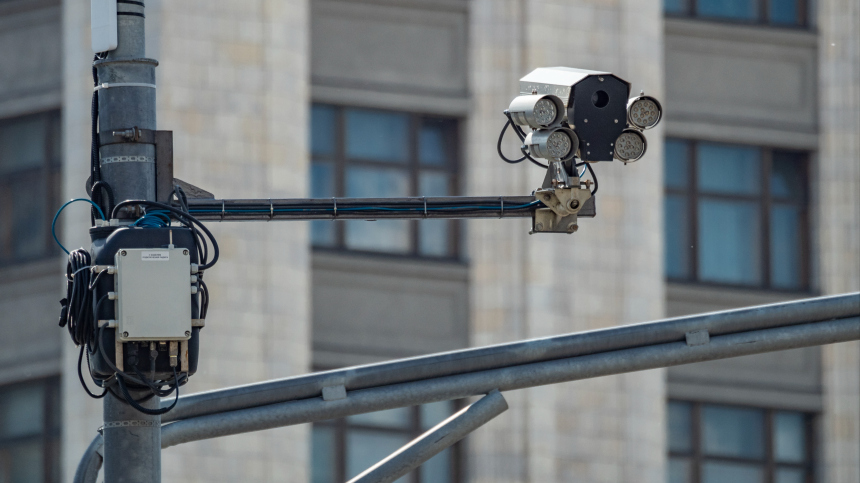 Без вины виноватый Законопослушным автовладельцам грозят штрафы с камер