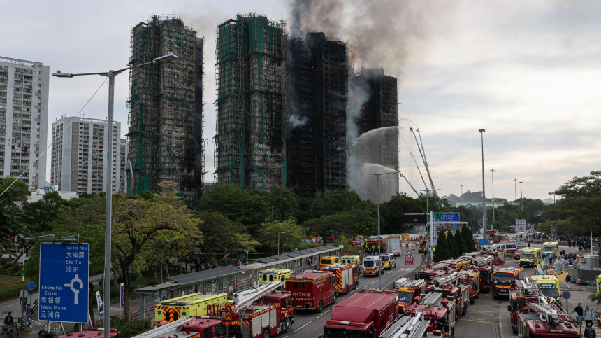 Число погибших при пожаре в Гонконге возросло до 83 человек